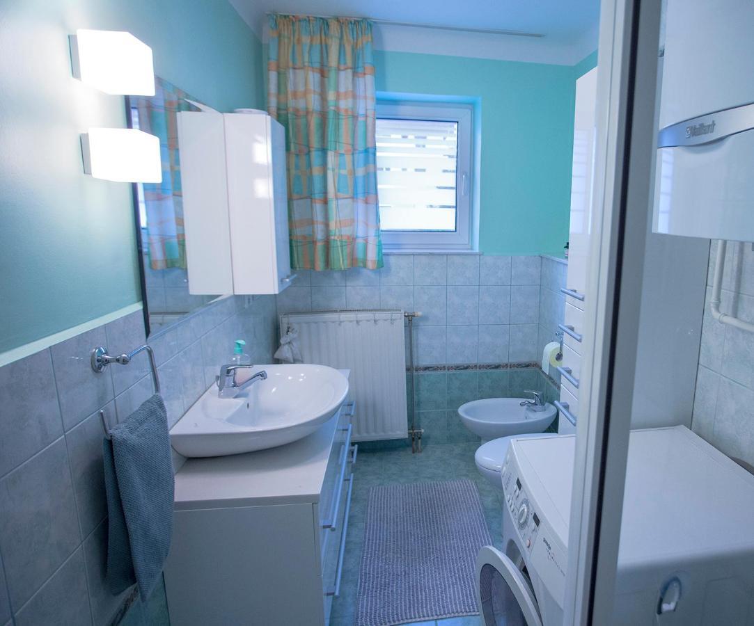 Goldenfields Apartment 克拉尼 外观 照片